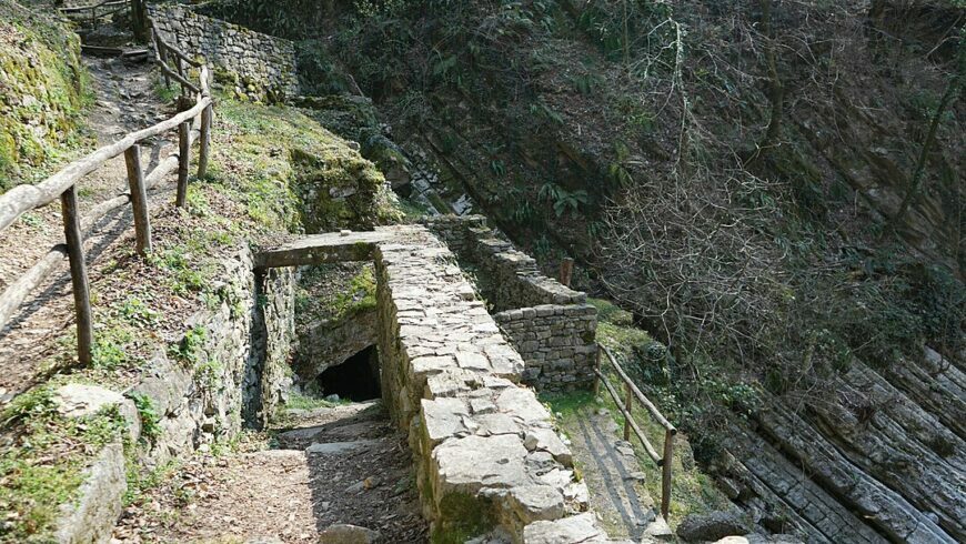 Park of the Gole della Breggia Mulin da Canaa