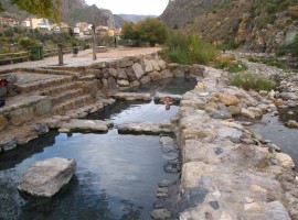 Free hot springs in Spain